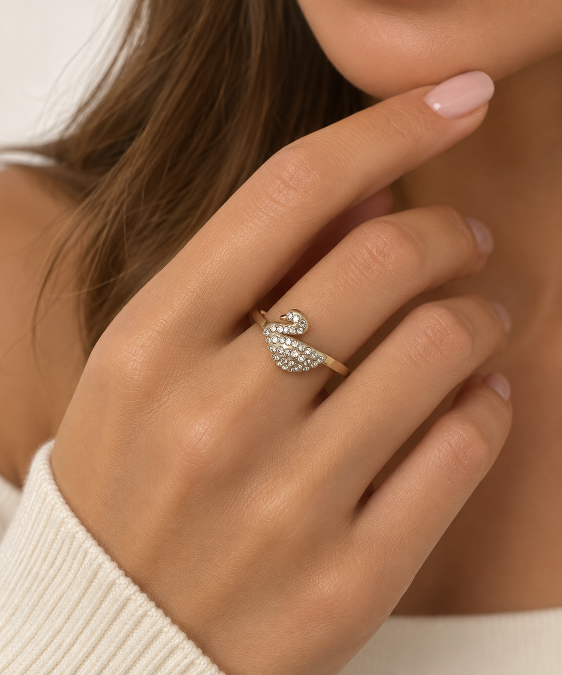 Lyra Swan Ring - Image 2
